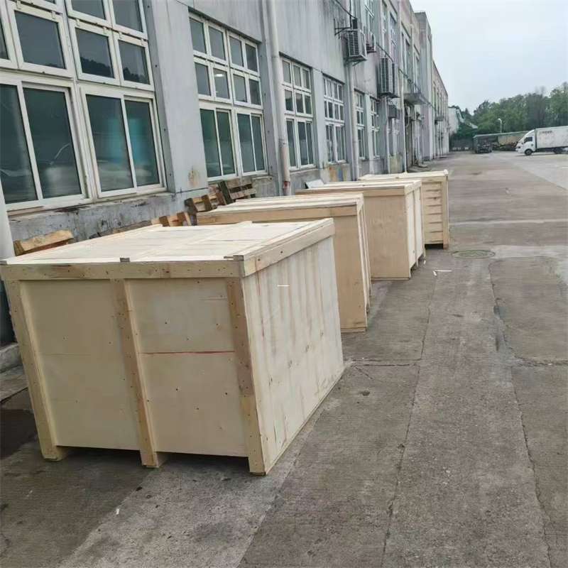 龙江镇尼勒克县：物流专线的高效货运之旅